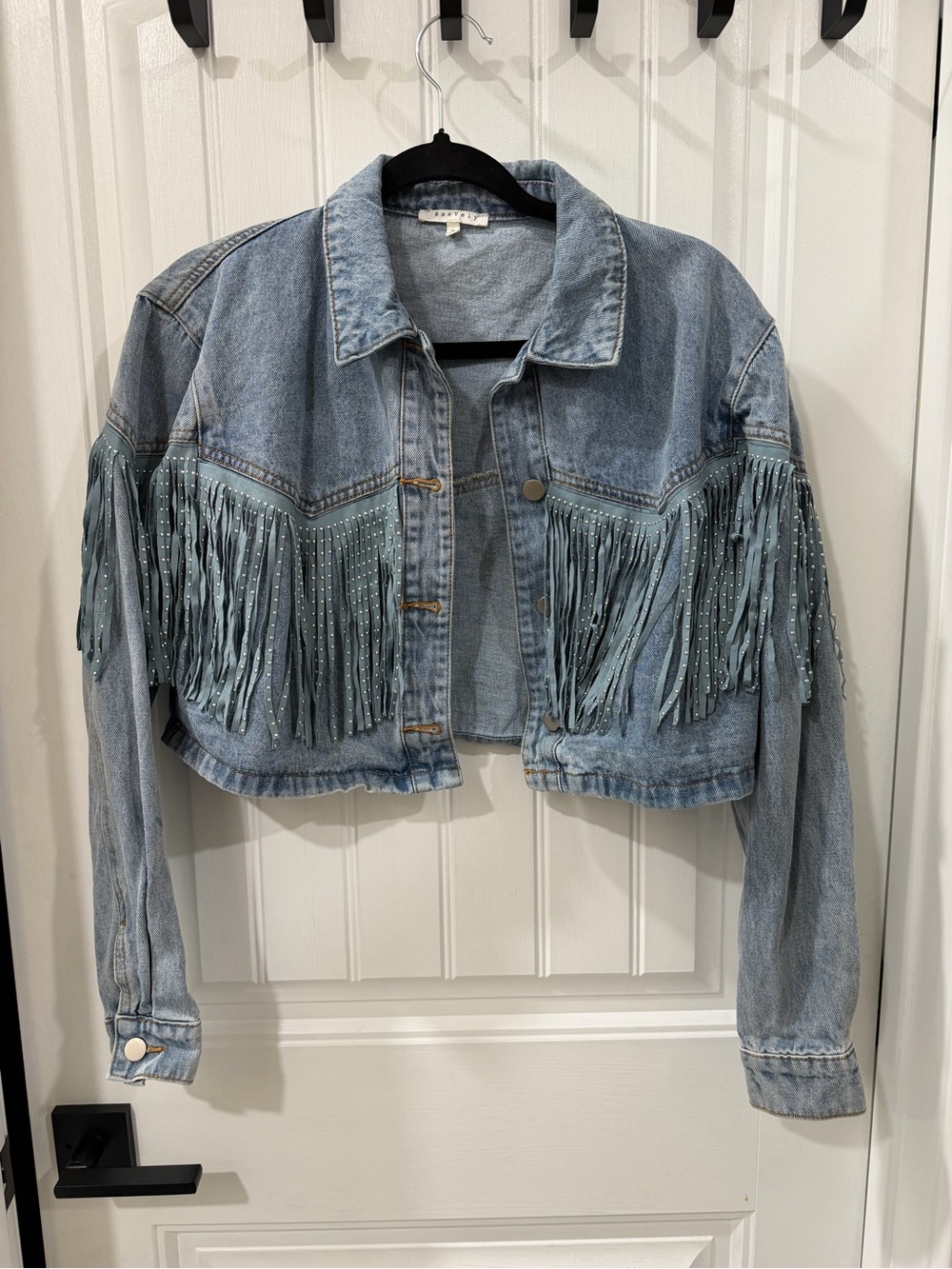 Baevely Cropped Light Blue Fringe Denim Jacket - Women-M
